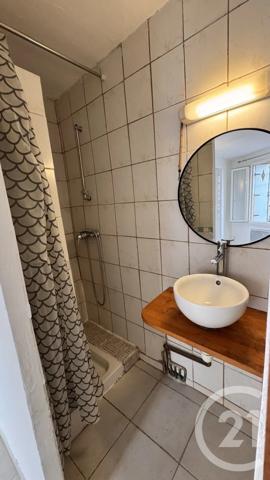Immeuble à vendre  62 m 2   NIMES  - 30