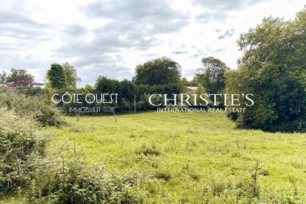 À vendre Arbonne - Terrain constructible de 3 380 m²