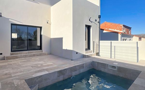 Maison à vendre    5 pièces • 185 m2 Salses-le-Château