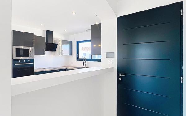 Maison à vendre    5 pièces • 185 m2 Salses-le-Château