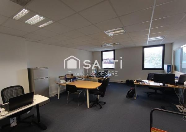 Bureau moderne et stratégique à Saint-Herblain