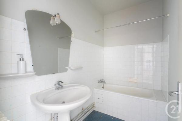 Appartement T2 à vendre  3 pièces - 48,90 m 2   ALBI  - 81