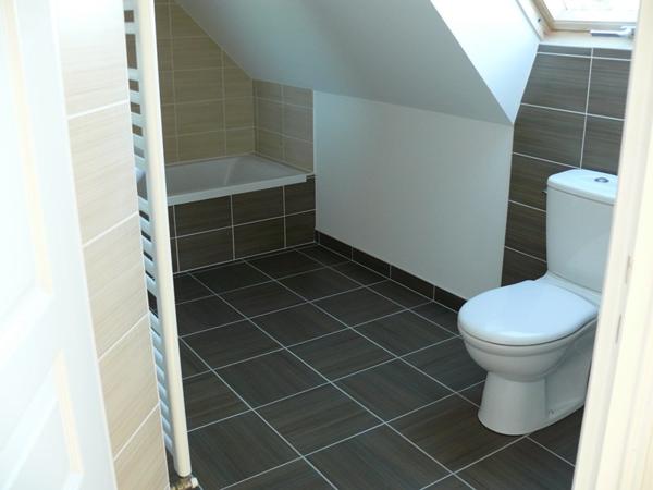 THEIX NOYALO Maison 4 pièces 102 m²
