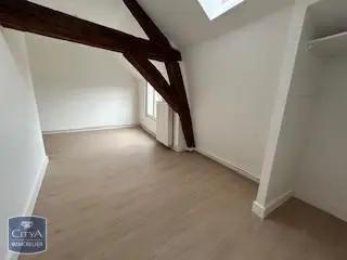 Appartement à louer 4 pièces 85.88m²