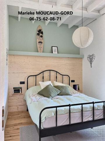 Beauzac 43590 magnifique ferme pierre rénovée 207m² 4 chambres terrain 780m²