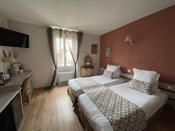 Secteur Avignon, Le Pontet (84) - Murs d'hôtel 30 chambres