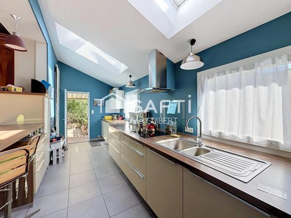 Belle maison de caractère rénovée – 145 m² – 4 chambres – Terrain 566 m²