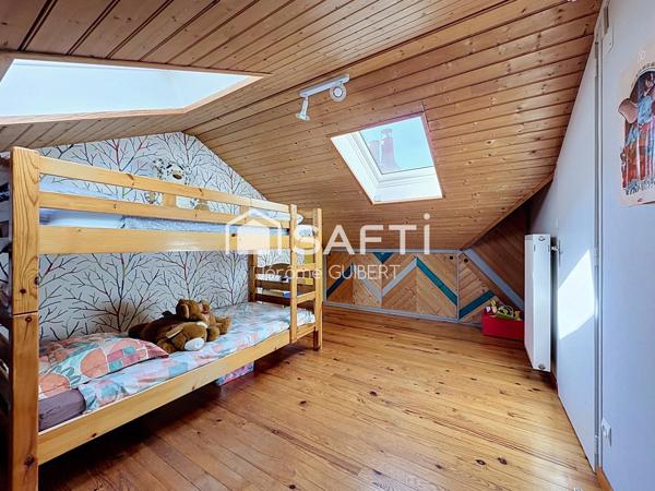 Belle maison de caractère rénovée – 145 m² – 4 chambres – Terrain 566 m²