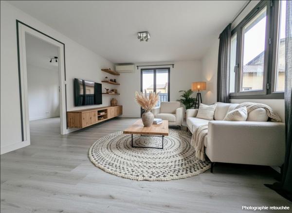 Appartement sur les quais avec grande terrasse