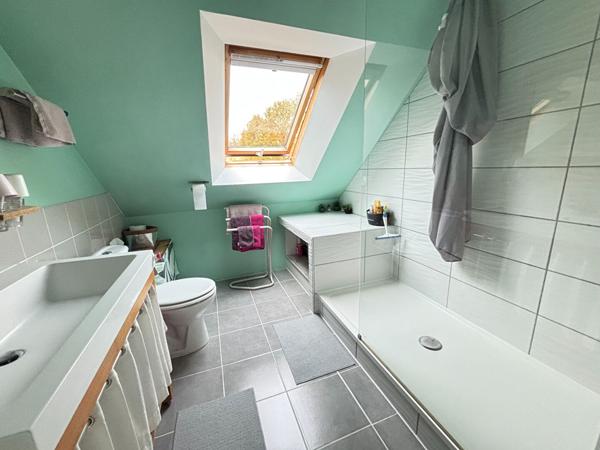 Maison familiale en parfait état - La Chapelle-des-Marais