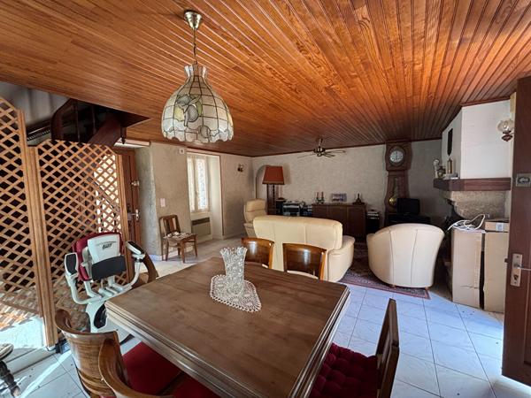 Maison familiale en parfait état - La Chapelle-des-Marais