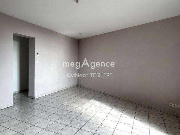 Appartement à FOUGERES, 35300 - 3 pièces 53m²