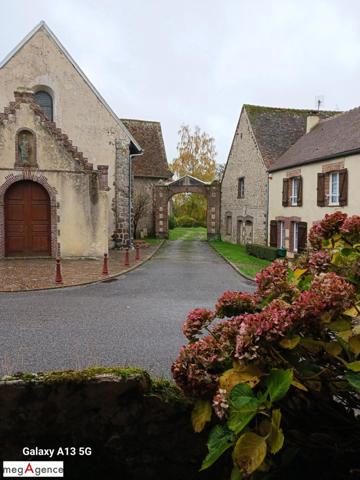 Maison à LONGNY LES VILLAGES, 61290 - 7 pièces 150m²