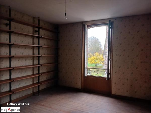 Maison à LONGNY LES VILLAGES, 61290 - 7 pièces 150m²