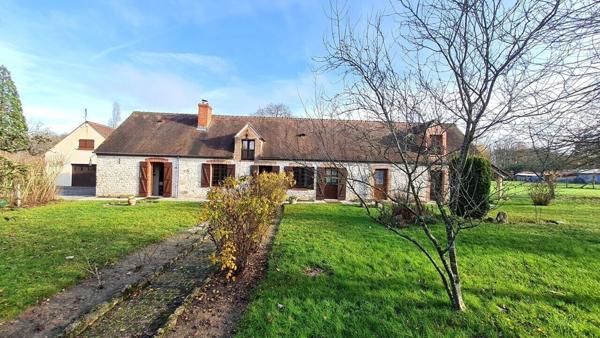 Propriété 170m²: hab principal 151m² + Gite 19m² + dép 138m² / 6841m²