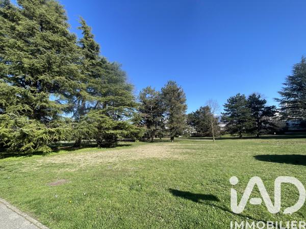 Appartement à vendre 4 pièces 108 m² Échirolles