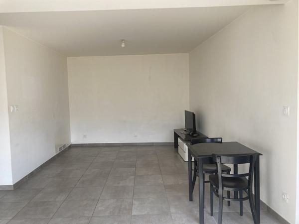LOYETTES - STUDIO DE 35 M² MEUBLE AU RDC Loyettes (01360)
