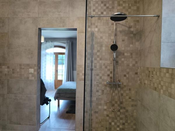 Maison de caractère 262m2 sur 4 ha avec étangs privés à THIVIERS (24) 717 000€ FAI