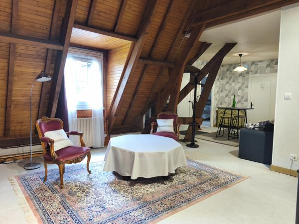 Maison de caractère 262m2 sur 4 ha avec étangs privés à THIVIERS (24) 717 000€ FAI