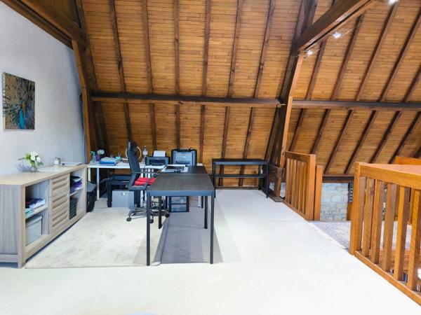 Maison de caractère 262m2 sur 4 ha avec étangs privés à THIVIERS (24) 717 000€ FAI