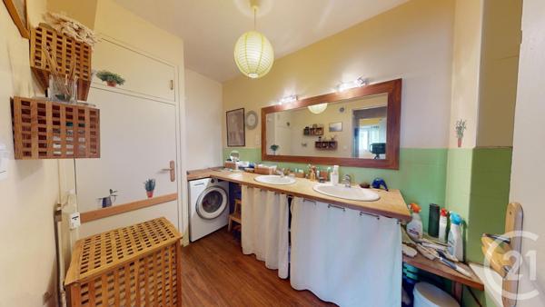 Appartement F5 à vendre  4 pièces - 95,18 m2 BAYONNE - 64