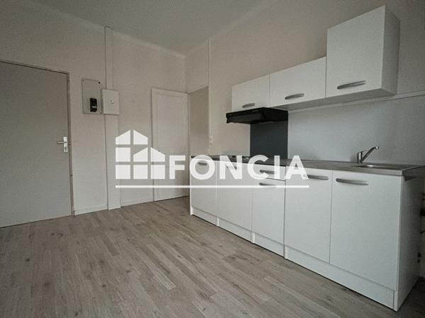 Location Studio 30.84 m² - 134 BOULEVARD MARECHAL JOFFRE Toulon Cedex 83000