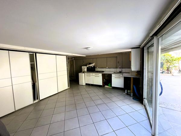 Appartement Perpignan 4 pièce(s) 72.75 m2, garage aménagé et grande terrasse!