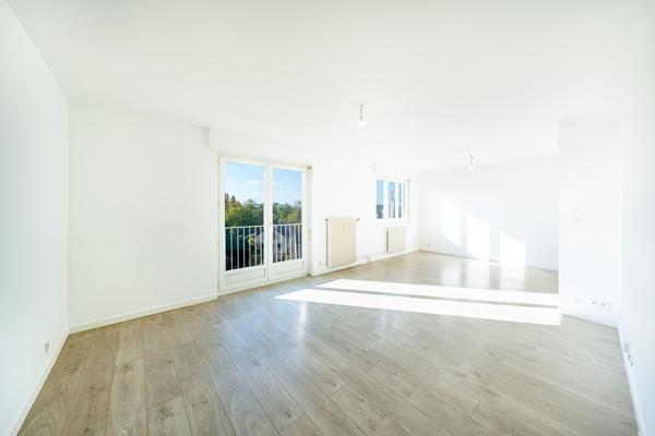 VENTE : appartement F4 (83 m²) à BRUNSTATT