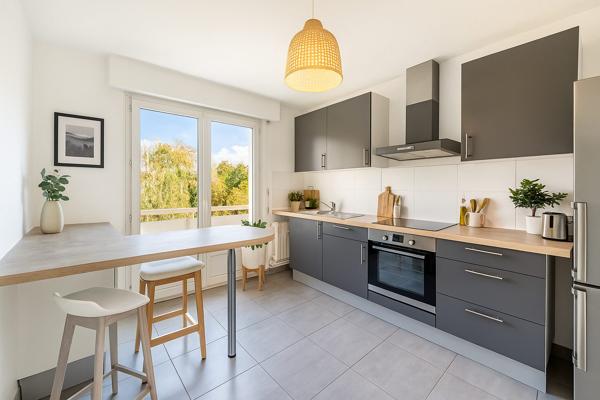 VENTE : appartement F4 (83 m²) à BRUNSTATT