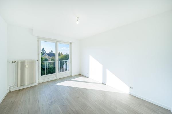 VENTE : appartement F4 (83 m²) à BRUNSTATT