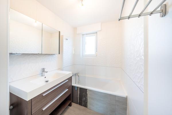 VENTE : appartement F4 (83 m²) à BRUNSTATT