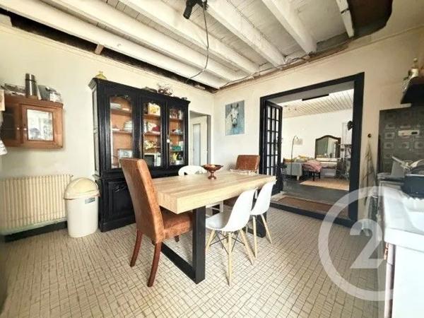 Maison à vendre  6 pièces - 143,97 m 2   TREILLIERES  - 44