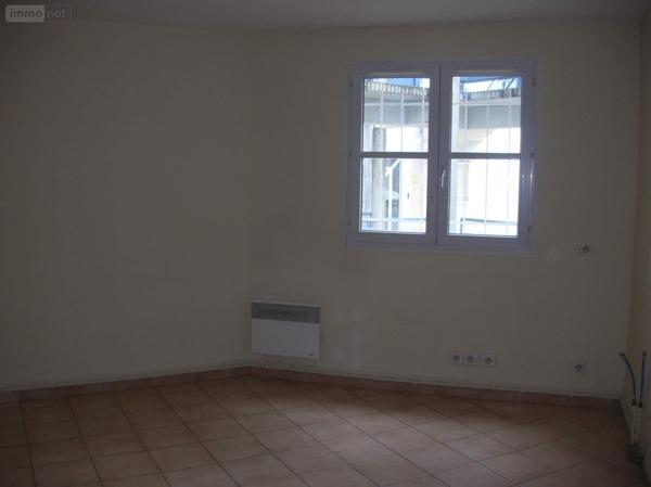 Fonds et/ou murs commerciaux à vendre à Tours dans l'Indre-et-Loire (37000), ref : 021/AP0102   
TOURS Centre