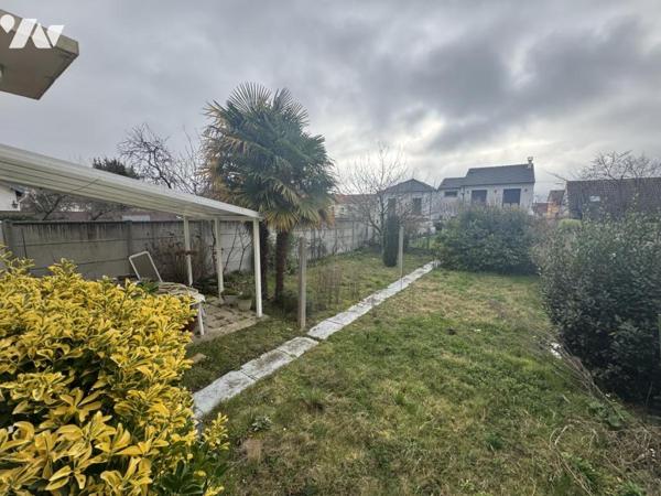 Sur la commune de GAGNY (Seine-Saint-Denis) maison de 3PP