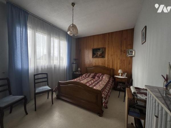 Sur la commune de GAGNY (Seine-Saint-Denis) maison de 3PP