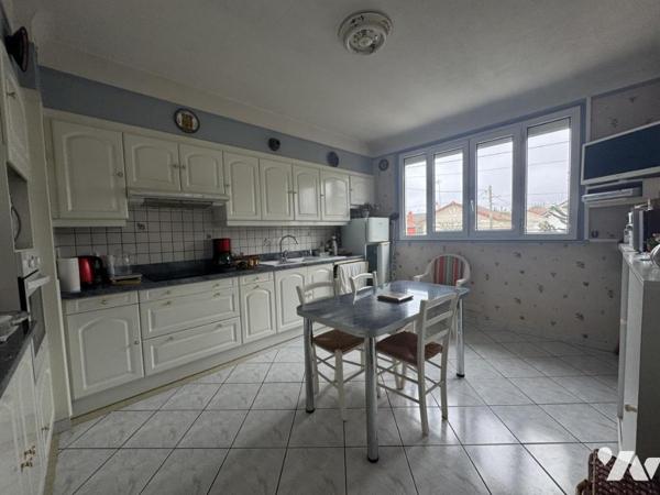 Sur la commune de GAGNY (Seine-Saint-Denis) maison de 3PP