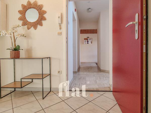 T4 | 3 ch | lumineux | calme | terrasse couverte | 2 parkings | marché de Zola