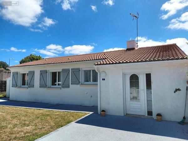 Achat - Maison Challans 85300 4 pièces 104 m 2 768 m 2