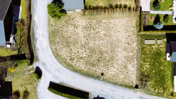 Haute Savoie (74), à vendre SAMOENS terrain avec PC purgé - Terrain de 705 m²