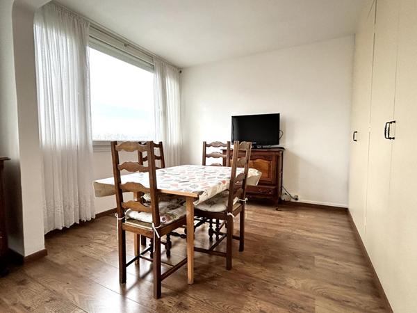 A VENDRE : T3 à LILLE • • 232 000 € FAI • Réf. 1763