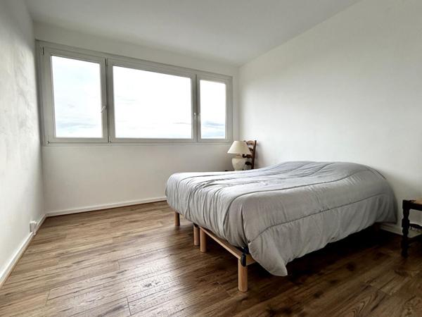 A VENDRE : T3 à LILLE • • 232 000 € FAI • Réf. 1763