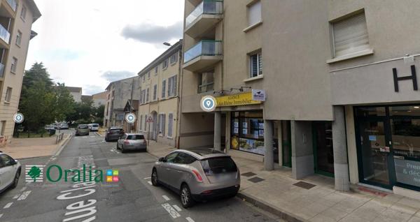 Parking · Location Villefranche Sur Saone (69400)