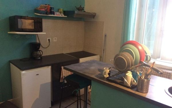 Vente Maison de ville Petite cour à rafraîchir Beziers   