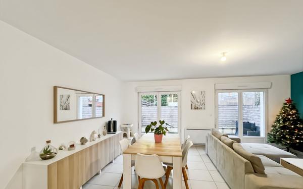 Maison à vendre    4 pièces • 101 m2 La Ferté-Saint-Aubin