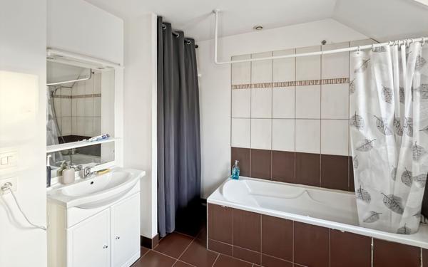 Maison à vendre    4 pièces • 101 m2 La Ferté-Saint-Aubin