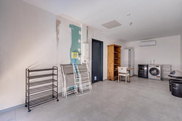 Maison T5 récente, terrain clos – Fronton