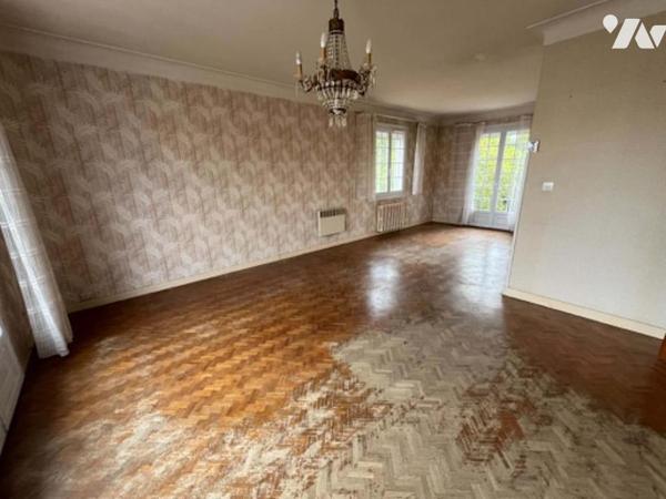 A vendre à ITEUIL (86240), Un pavillon de 82m² sur sous-sol complet, au sein d'un terrain de 585m²