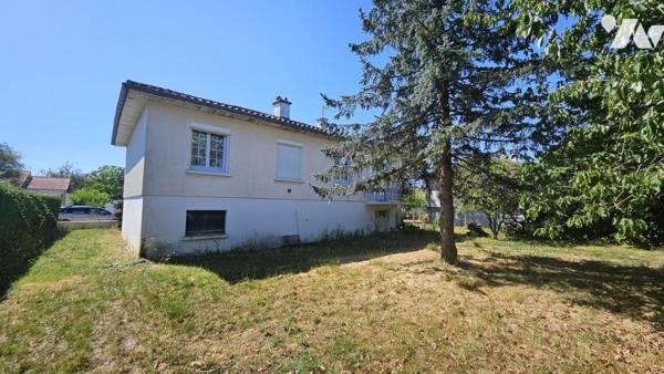 A vendre à ITEUIL (86240), Un pavillon de 82m² sur sous-sol complet, au sein d'un terrain de 585m²