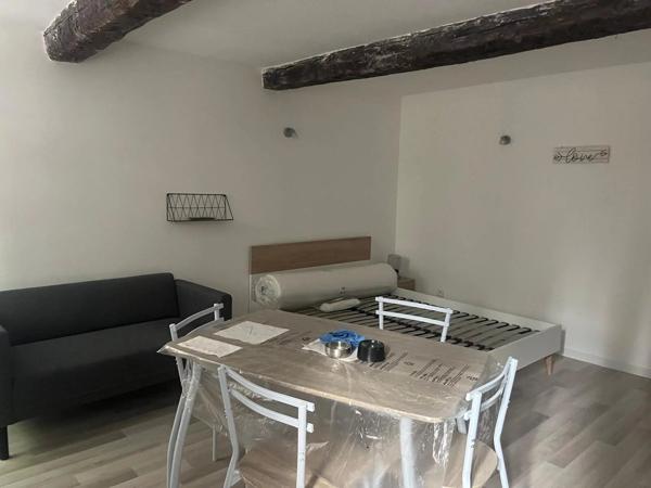 Location                                                      Appartement
                        
                     1 pièces                      30 m2                     à Perpignan