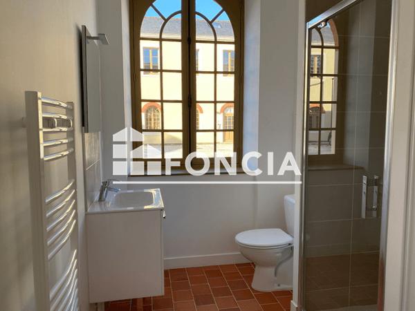 Location Appartement 2 pièces 33.2 m² - 10 RUE ETOC DEMAZY Le Mans 72000